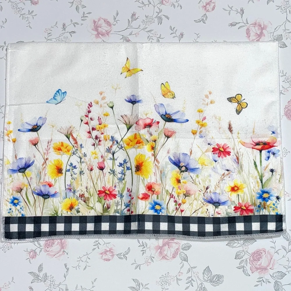 Floral Micofiber Kitchen Towels with Bloom Design 18” W x 26” H